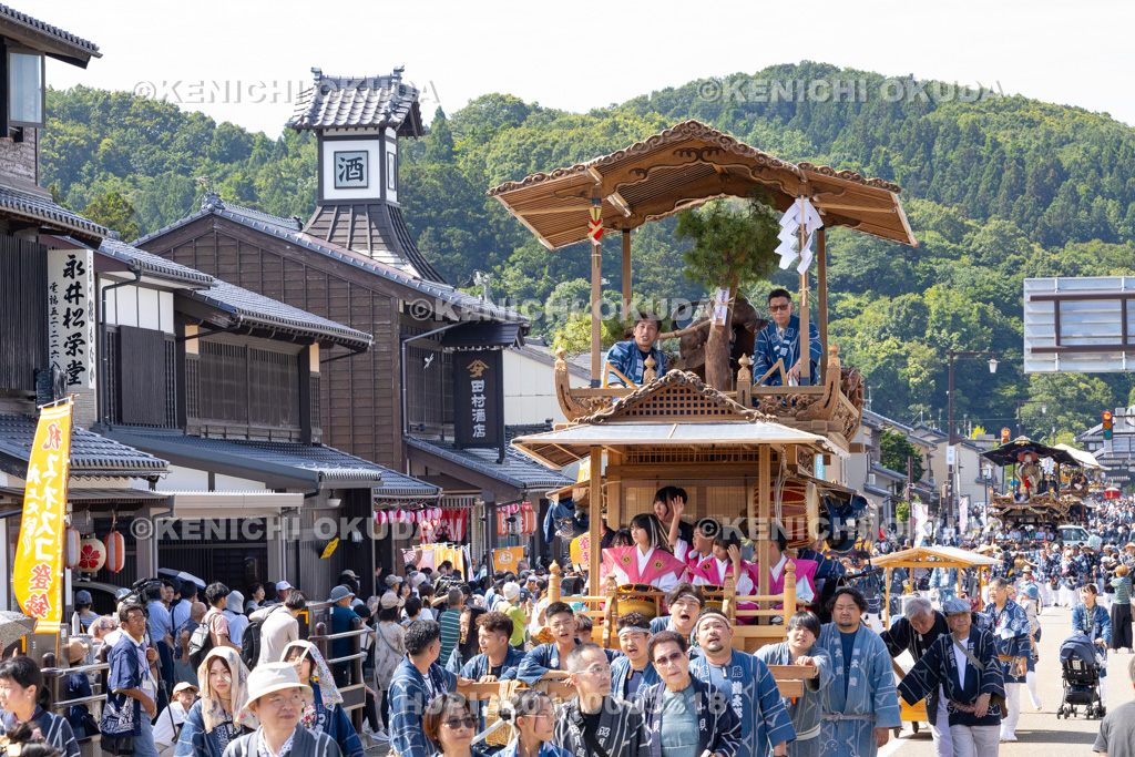 新潟県 村上大祭 本祭り おしゃぎり巡行(九番・安良町)