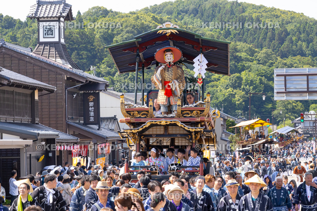 新潟県 村上大祭 本祭り おしゃぎり巡行(十番・小国町)