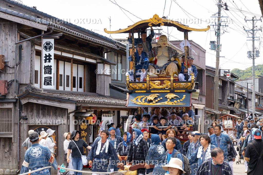 新潟県 村上大祭 本祭り おしゃぎり巡行(十三番・長井町)