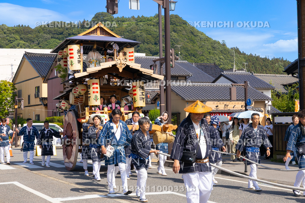 新潟県 村上大祭 本祭り おしゃぎり巡行(八番・細工町)