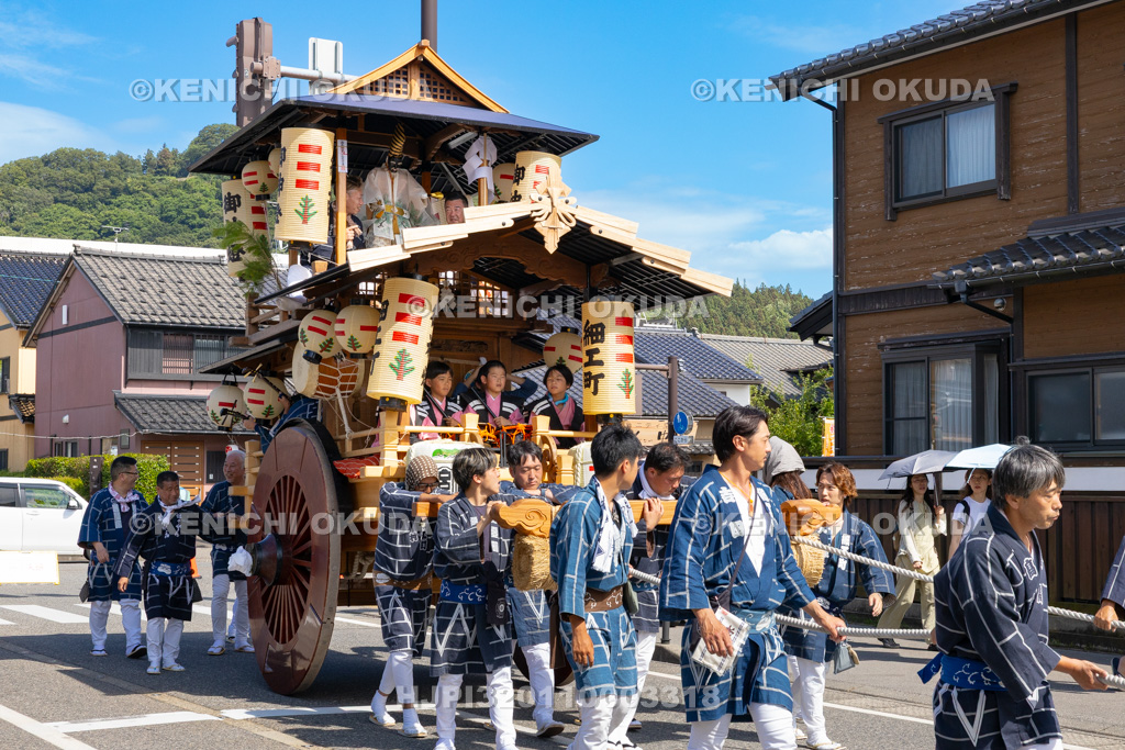 新潟県 村上大祭 本祭り おしゃぎり巡行(八番・細工町)