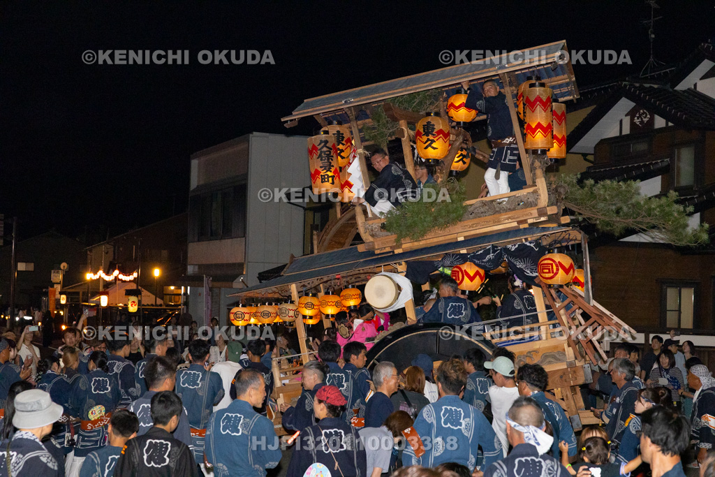 新潟県 村上大祭 本祭り おしゃぎり巡行(一番・久保多町)
