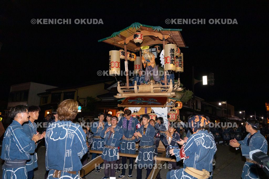 新潟県 村上大祭 本祭り おしゃぎり巡行(十八番・加賀町)