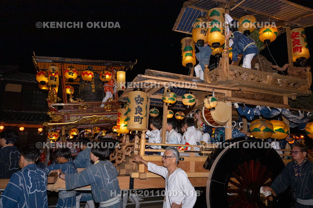 新潟県 村上大祭 本祭り おしゃぎり巡行