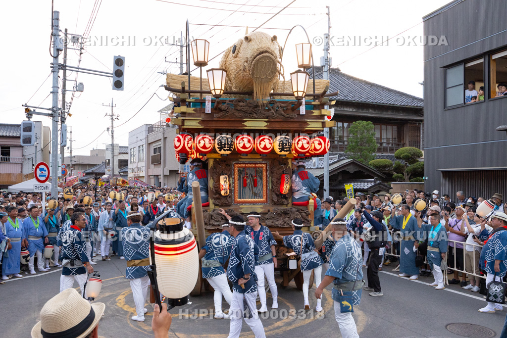 千葉県 佐原の大祭 夏祭り のの字廻し(八日市場)