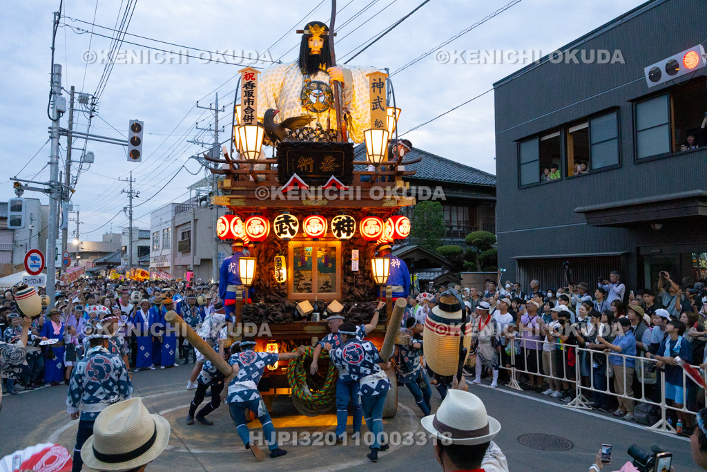 千葉県 佐原の大祭 夏祭り のの字廻し(舩戸)