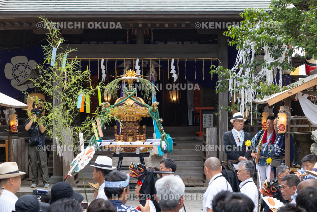 千葉県　佐原の大祭　夏祭り　神輿と渡御列