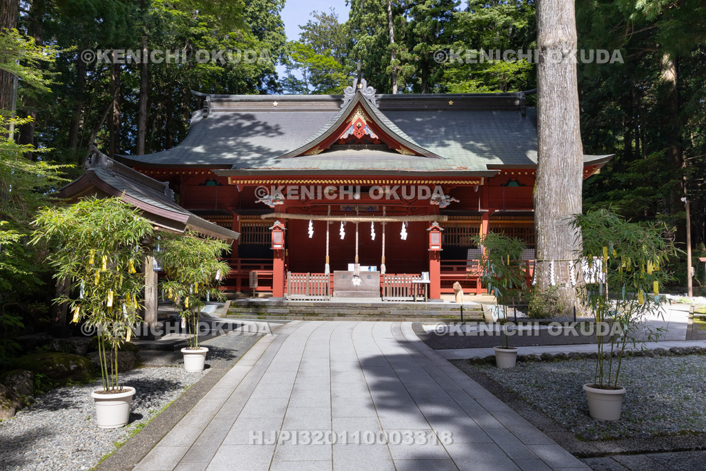 静岡県　東口本宮冨士浅間神社　拝殿