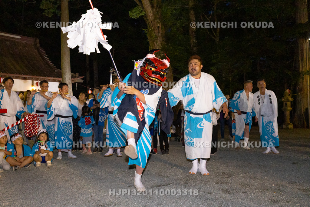 山梨県　平野天満宮　天王祭　天岩戸神楽奉納（境内）