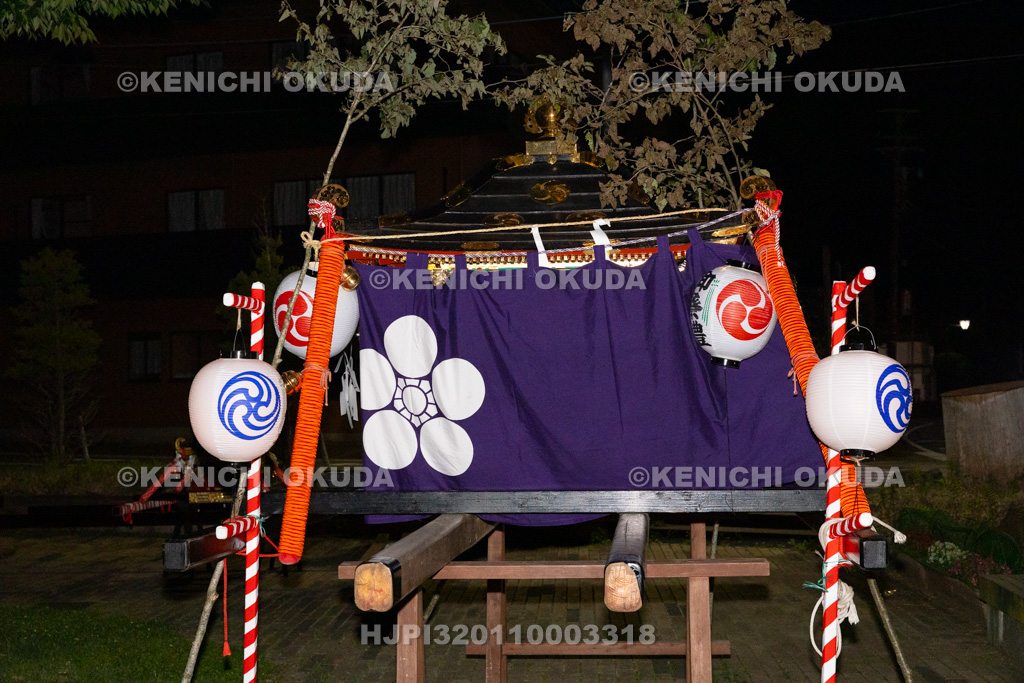 山梨県 平野天満宮 天王祭 御旅所に奉安された神輿