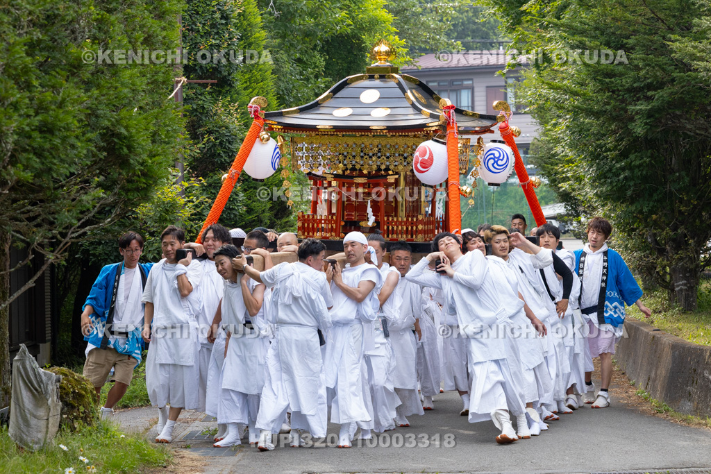山梨県 平野天満宮 天王祭 神輿渡御
