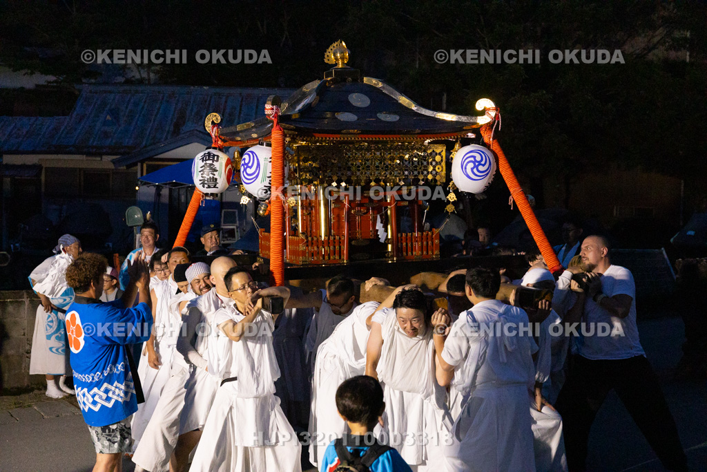 山梨県　平野天満宮　天王祭　神輿渡御