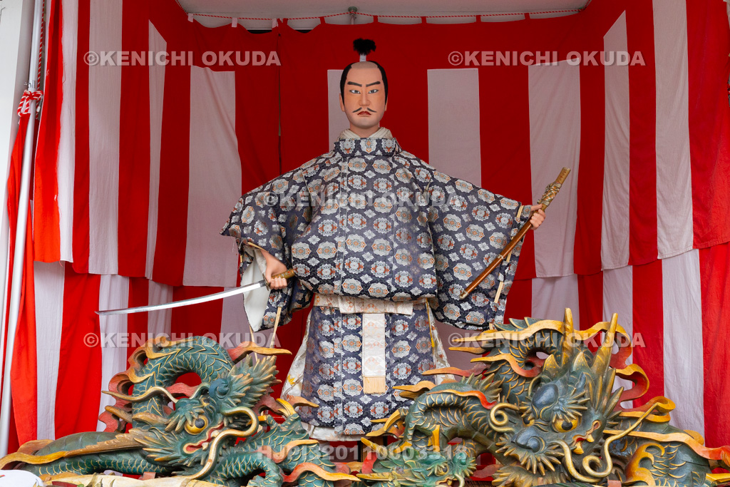 埼玉県　久喜提燈祭り「天王様」　神酒所（仲町）　織田信長
