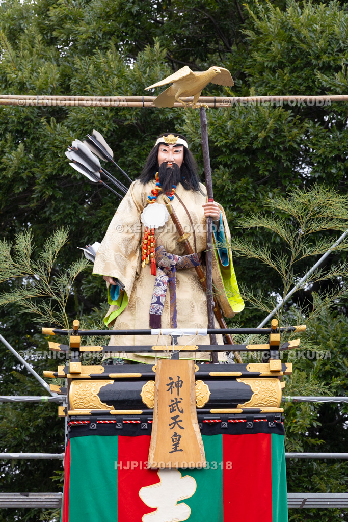 埼玉県 久喜提燈祭り「天王様」 人形山車(志ん二) 神武天皇