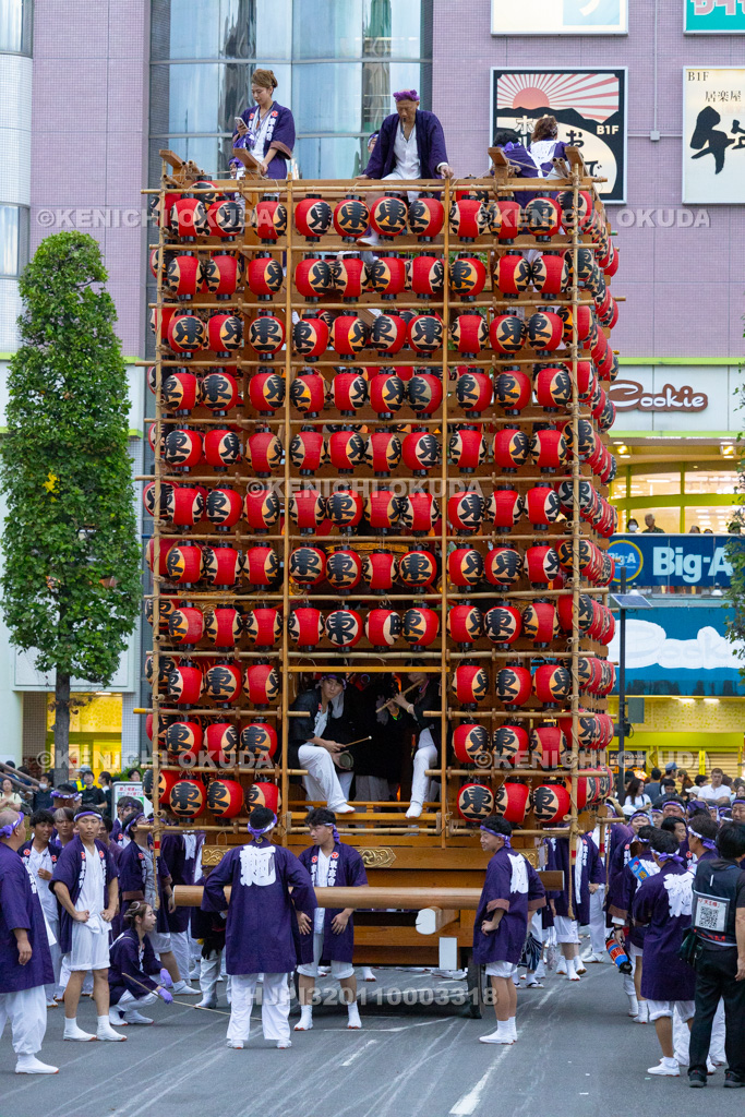 埼玉県　久喜提燈祭り「天王様」　提燈山車（東一）