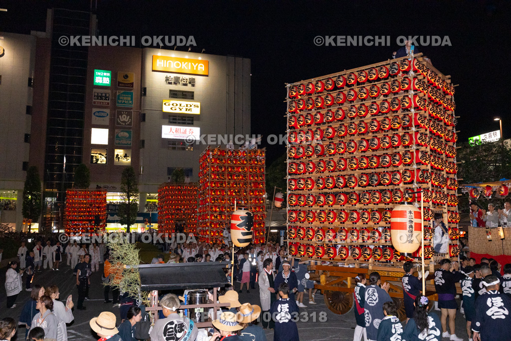 埼玉県　久喜提燈祭り「天王様」　提燈山車