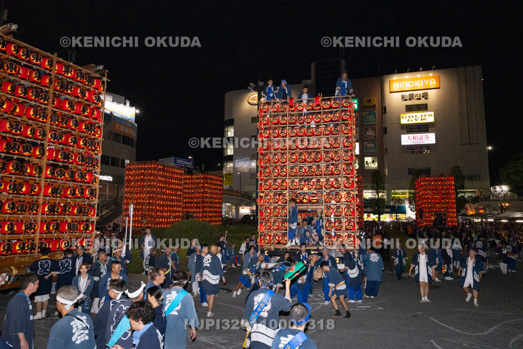 埼玉県　久喜提燈祭り「天王様」　提燈山車