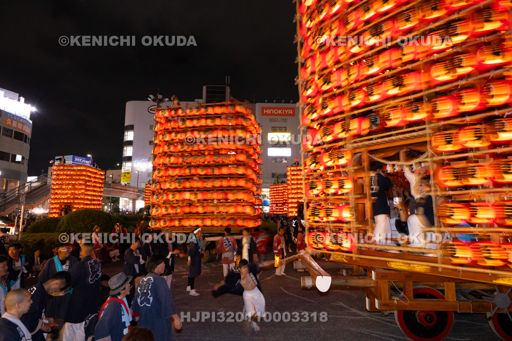 埼玉県 久喜提燈祭り「天王様」 提燈山車 回転