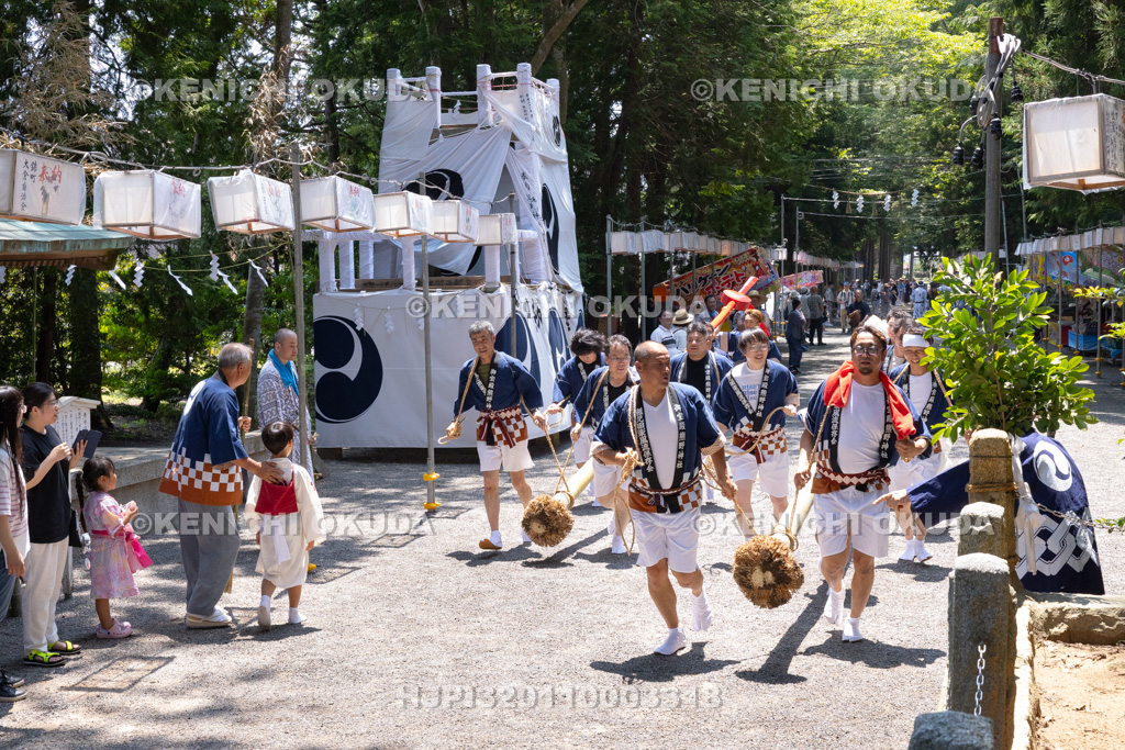 福島県 御宝殿の稚児田楽・風流 鉾立神事