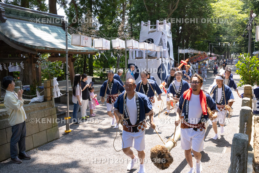 福島県 御宝殿の稚児田楽・風流 鉾立神事