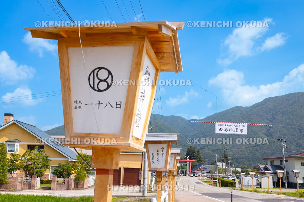 福島県 会津田島祇園祭 田出宇賀神社 参道の御神灯