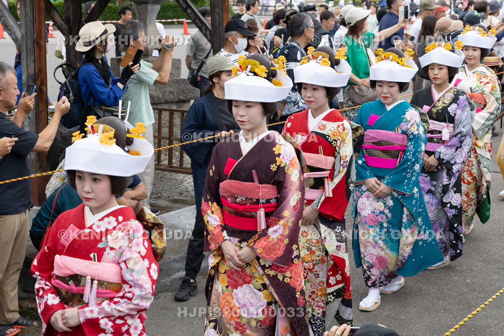 福島県 会津田島祇園祭 渡御祭 七行器行列